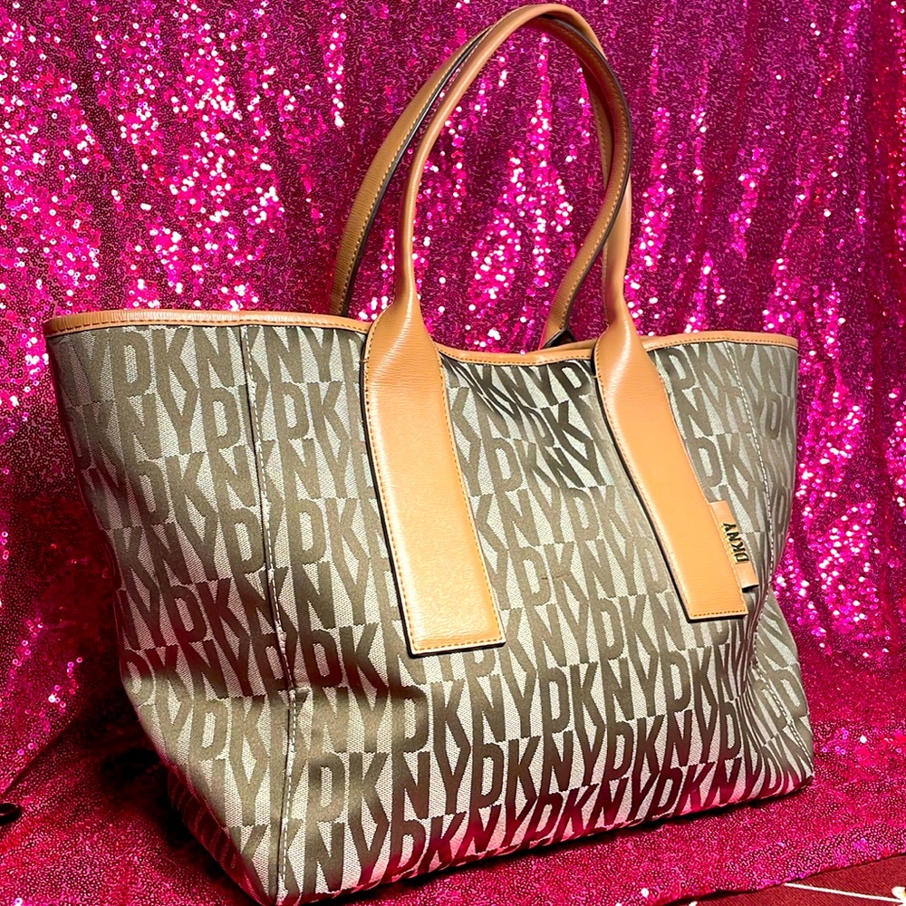 Light brown DKYN handbag with matching wallet… can be used for every day use!
